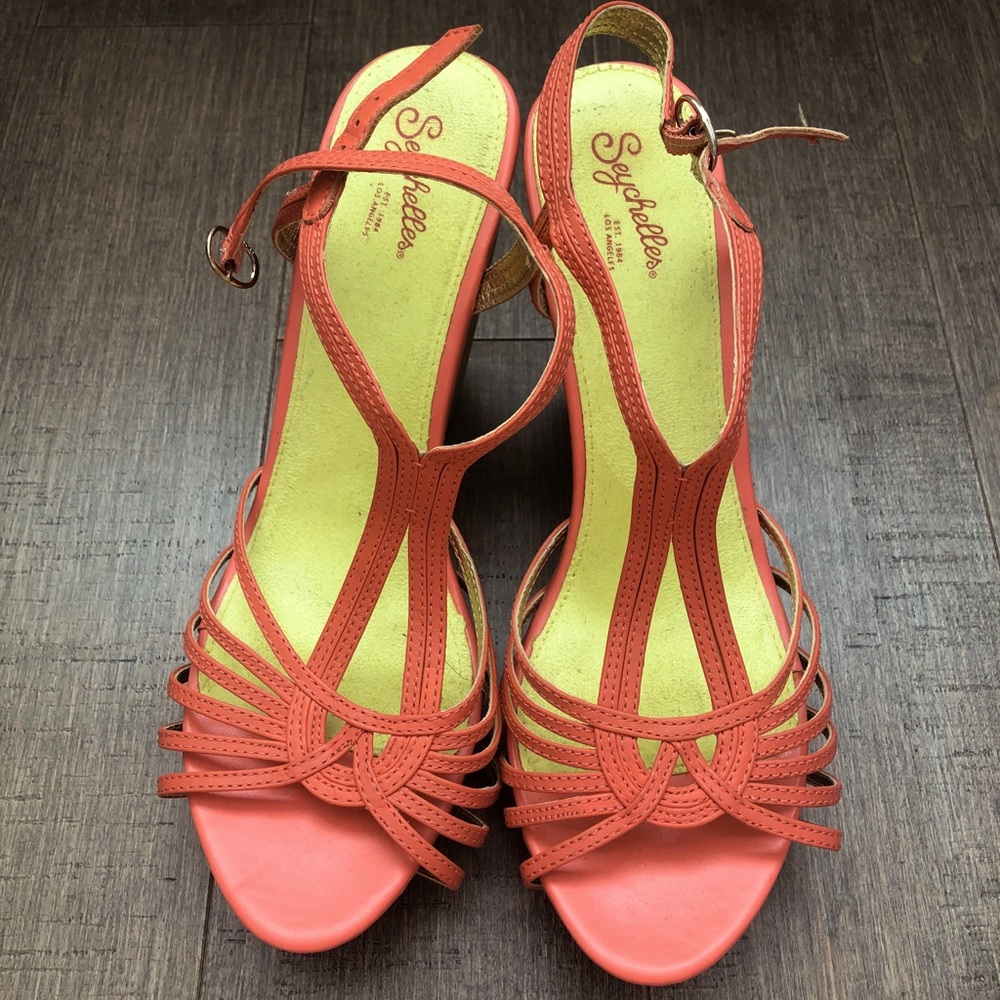 Women’s size 10 platform sandals